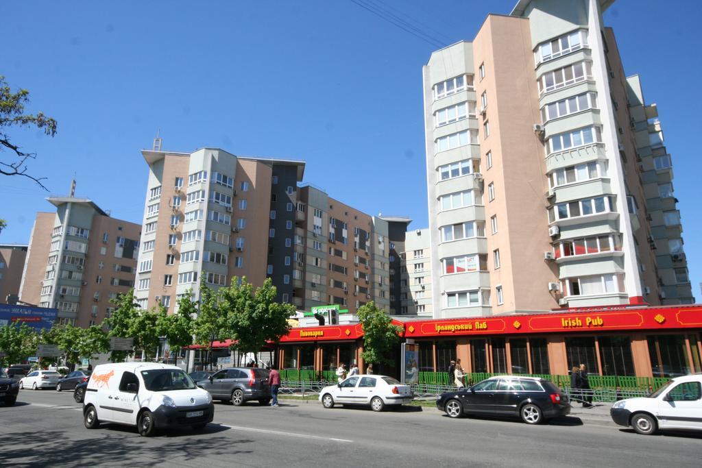 Inn Home Apartments - Livoberezhna Kiev Luaran gambar