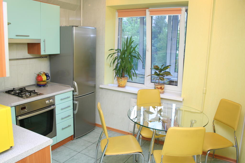 Inn Home Apartments - Livoberezhna Kiev Luaran gambar
