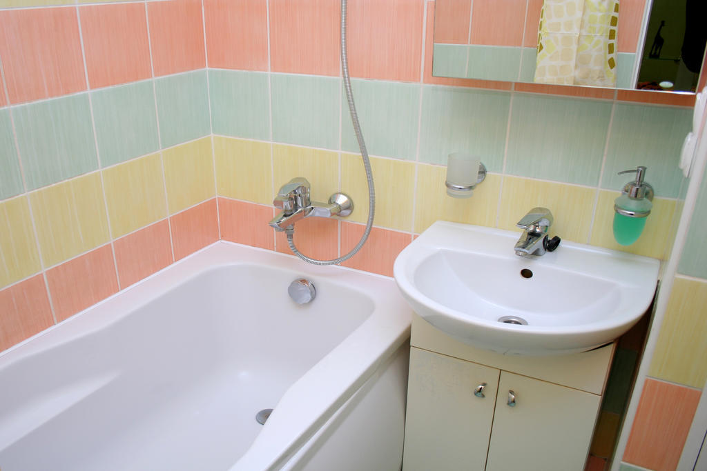 Inn Home Apartments - Livoberezhna Kiev Luaran gambar