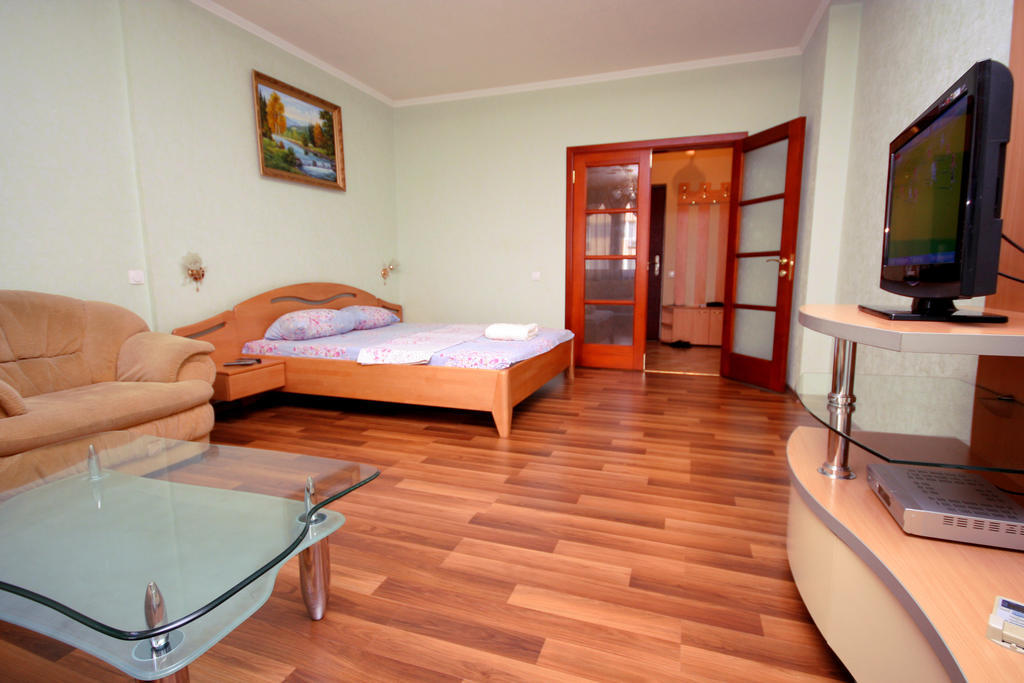 Inn Home Apartments - Livoberezhna Kiev Bilik gambar