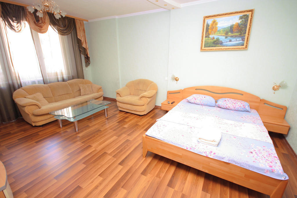 Inn Home Apartments - Livoberezhna Kiev Bilik gambar