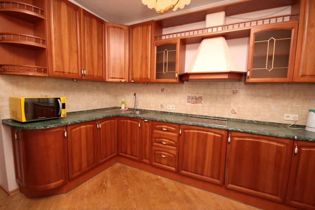 Inn Home Apartments - Livoberezhna Kiev Luaran gambar