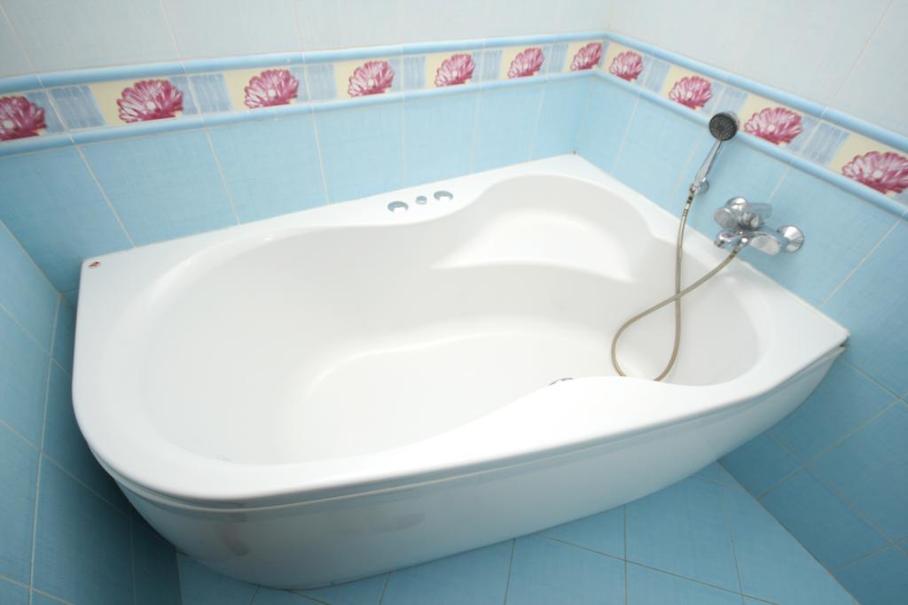 Inn Home Apartments - Livoberezhna Kiev Luaran gambar