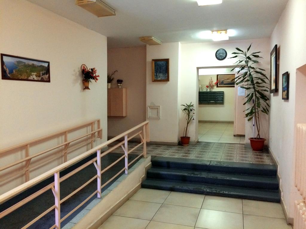 Inn Home Apartments - Livoberezhna Kiev Luaran gambar