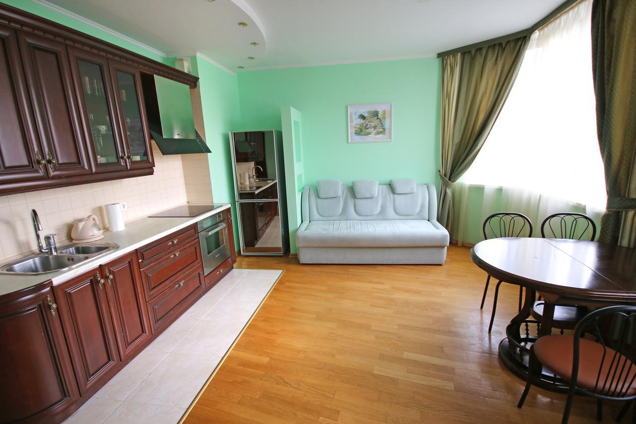 Inn Home Apartments - Livoberezhna Kiev Luaran gambar
